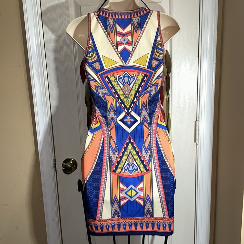 Forever 21 Sheath Dress - Picture 2 of 3